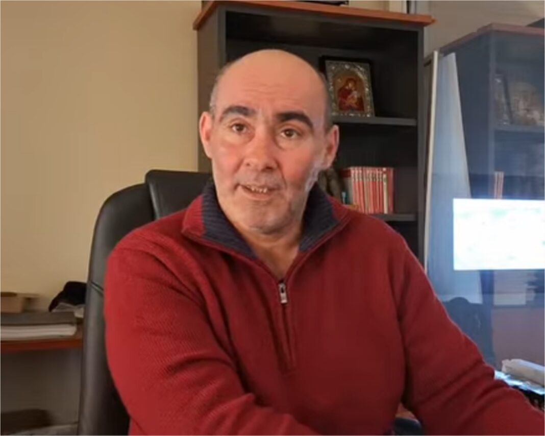 μαυρος συνεντευξη