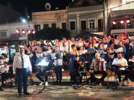 Η Δημοτική Χορωδία, μάγεψε το κοινό με τις «Μελωδίες που δεν Ξεχνιούνται» του Μ. Χατζηδάκη. (VIDEO)