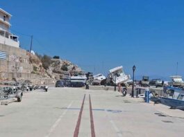 Απογοητευτικές εικόνες στο λιμανάκι του Αγίου Στεφάνου – Η αδιαφορία κρατά τον δημόσιο χώρο κατειλημμένο (VIDEO)