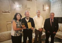 Η Κάλυμνος τίμησε τον άνθρωπο πίσω από τη «Μέθοδο Καλύμνου» – Επίτιμος Δημότης ο καθηγητής Ian Hedge Larsen (Video’s)